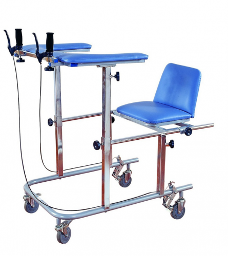 辅助步行训练器